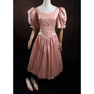 Beautiful Peachy Pink Satin Dress sz Large & Matching High Heel Pumps sz 7.5M